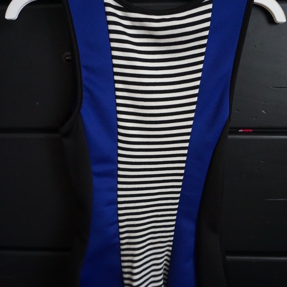 Structured top - Picture 2 of 2